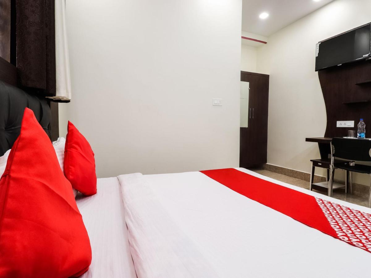 Oyo 74578 Hotel Al-Diyafa حيدر أباد المظهر الخارجي الصورة